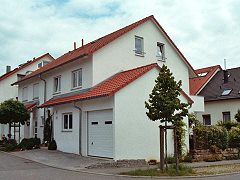 Reihenhaus: Brunnenweg